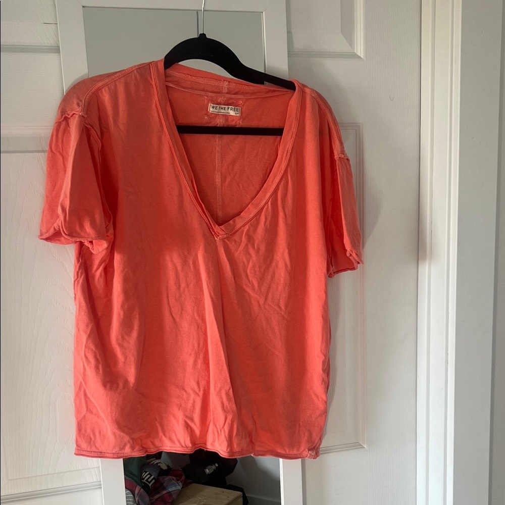 We The Free Coral Short Sleeve V-Neck Tee